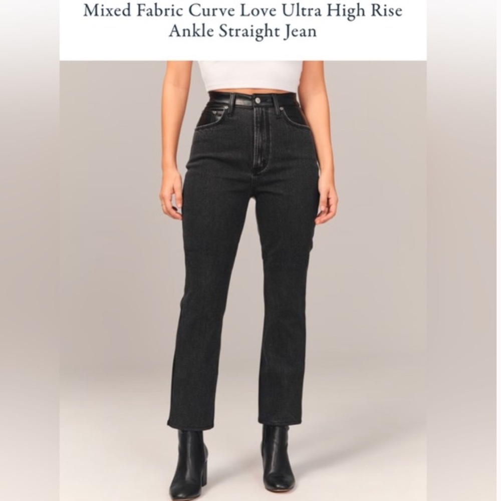 Mixed Fabric Curve Love Ultra High Rise Ankle Straight Jean